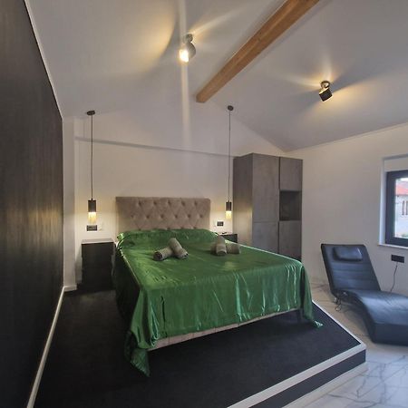 Apartman Oli 1 Porec Exterior photo